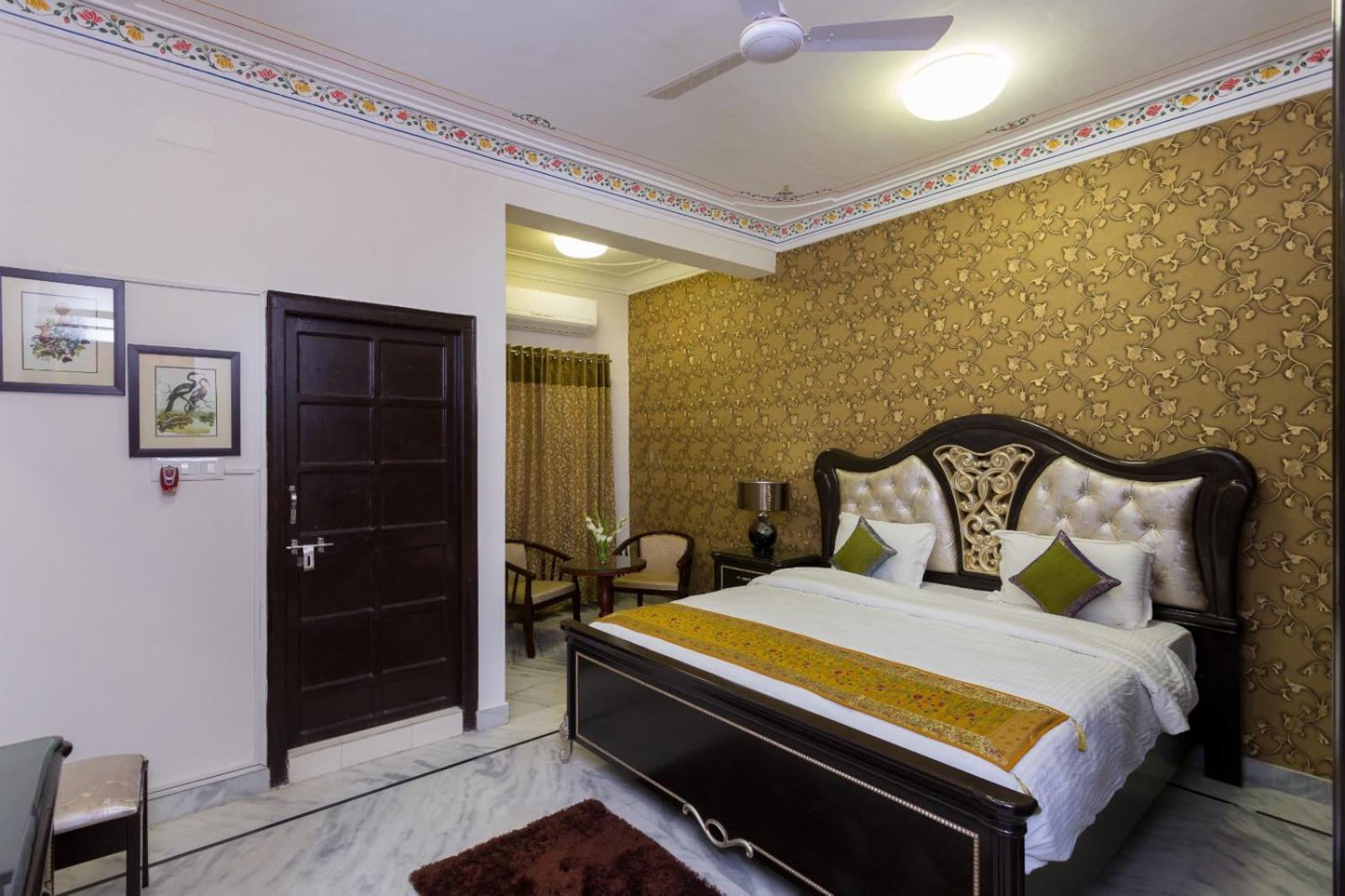 Strangers Hideaway Hostel Udaipur Exterior foto