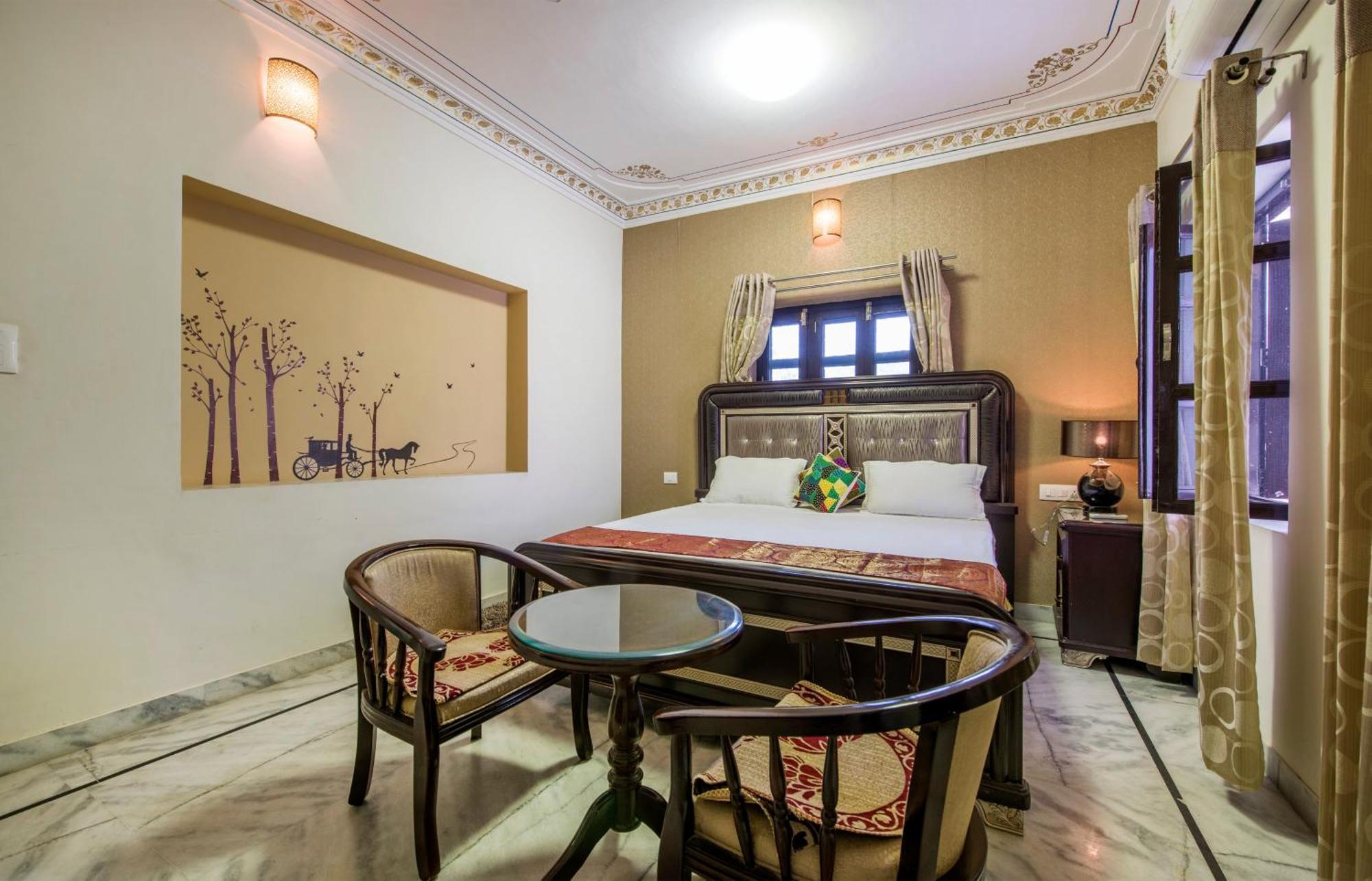 Strangers Hideaway Hostel Udaipur Exterior foto