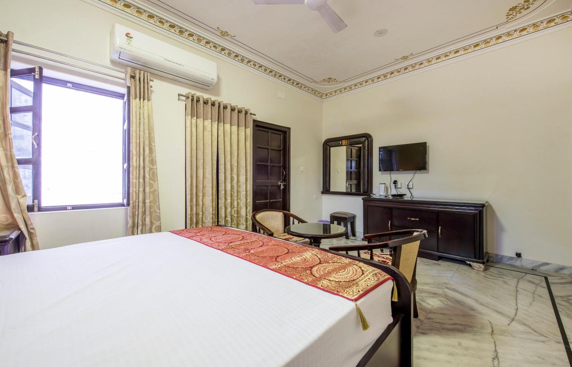 Strangers Hideaway Hostel Udaipur Exterior foto